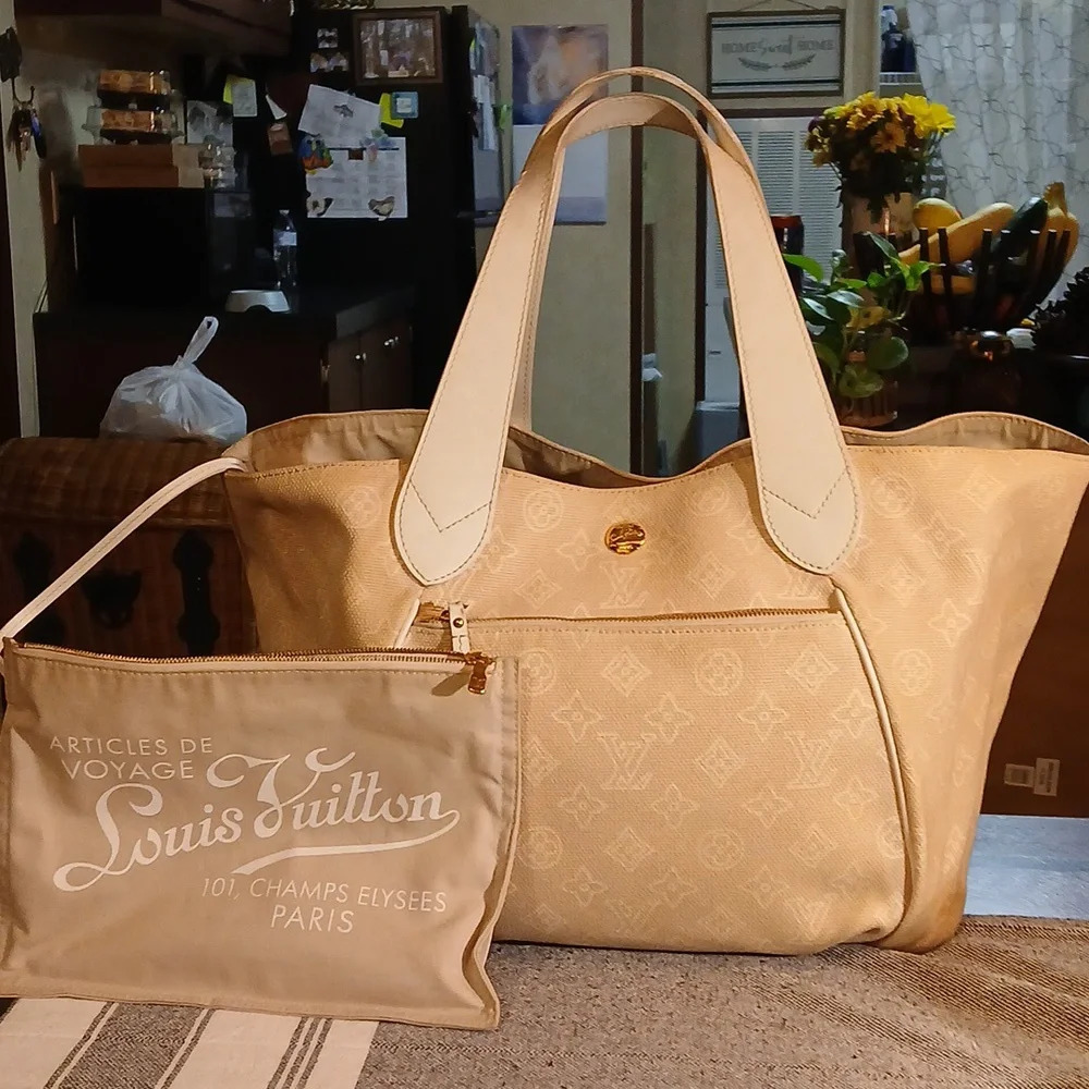 Louis Vuitton Cabas Ipanema PM Beach Line
